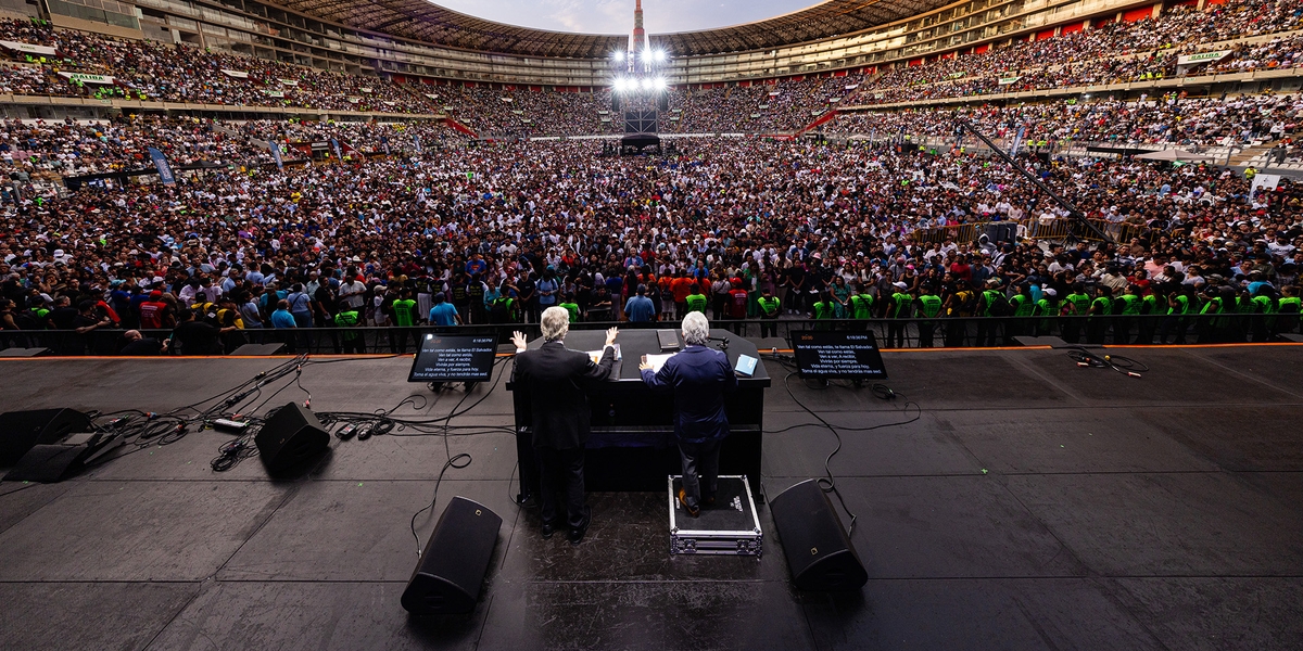 Mais de 9 mil pessoas aceitam Jesus em evento evangelístico no Peru